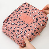 ORANGE LEAF Makeup bag - 02q